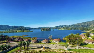 Wanchi Crater Lake, nestled in the heart of nature, provides a tranquil haven away from the chaos of urban living